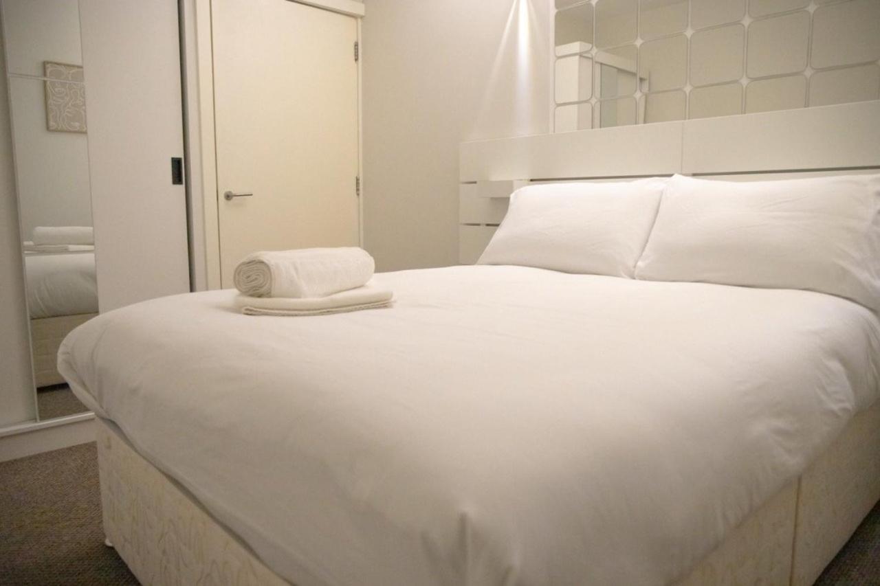 Stylish Centre Living Apartment Leeds (West Yorkshire)